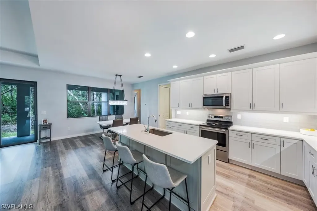 622 20th Avenue NW Naples FL 34120