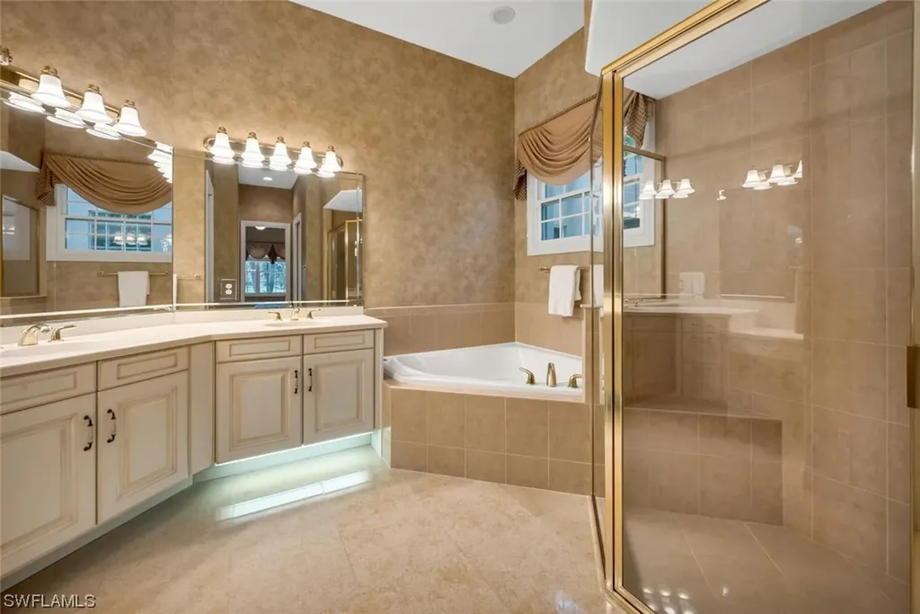 892 Villa Florenza Drive Naples FL 34119