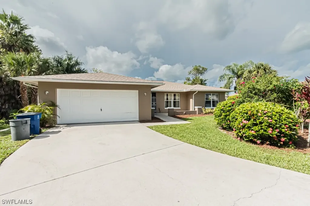 3431 Bailes Street Bonita Springs FL 34134