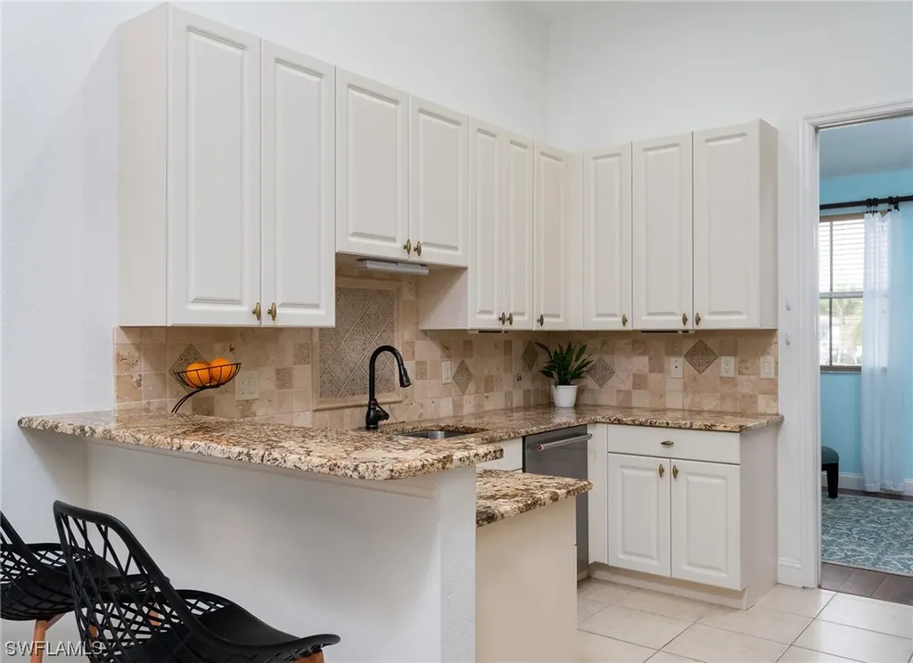 1355 Mariposa Circle Naples FL 34105