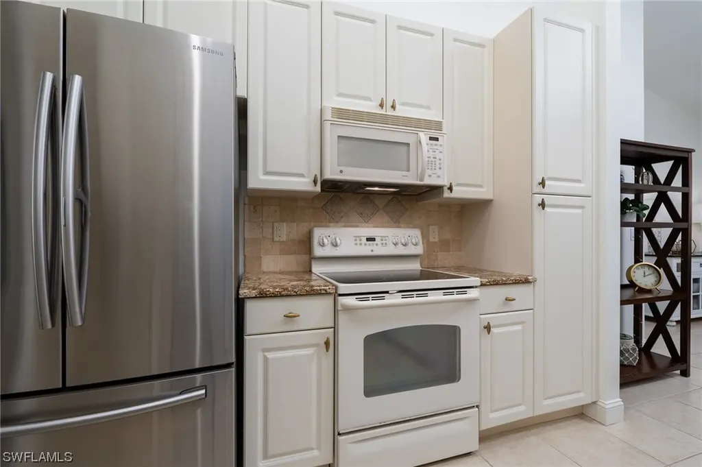 1355 Mariposa Circle Naples FL 34105