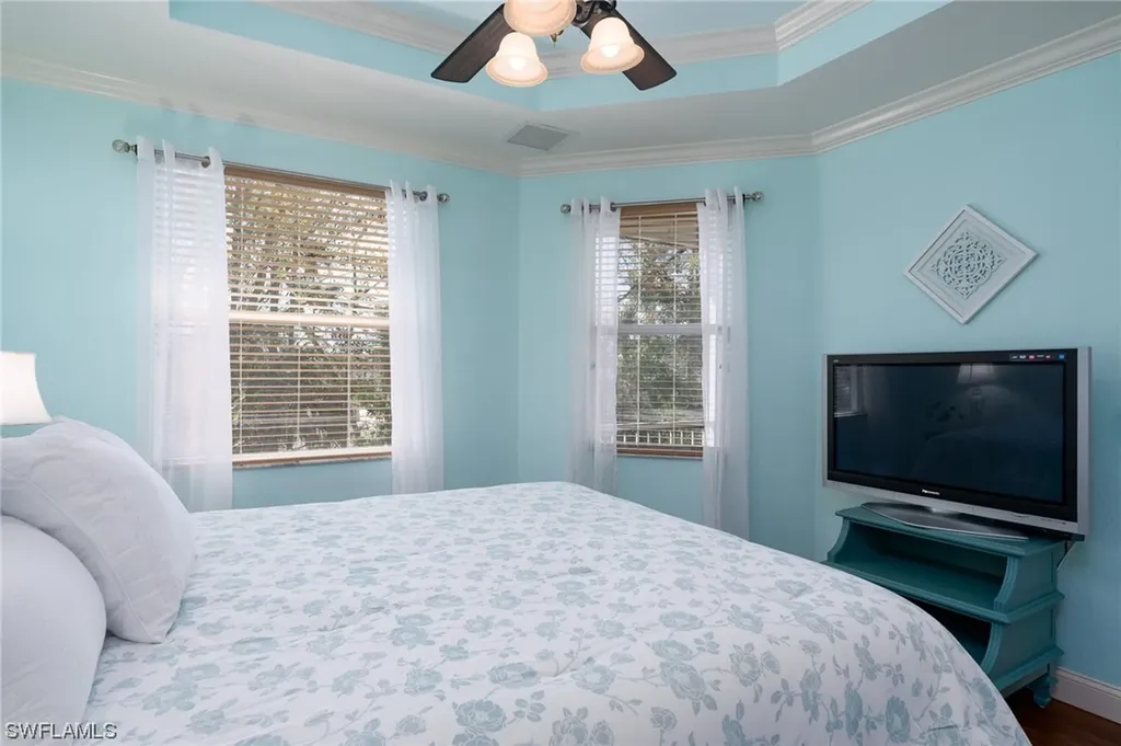 1355 Mariposa Circle Naples FL 34105