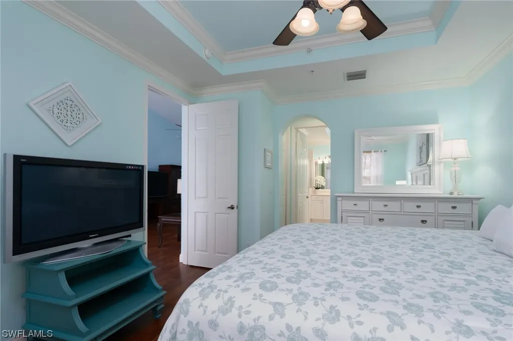 1355 Mariposa Circle Naples FL 34105
