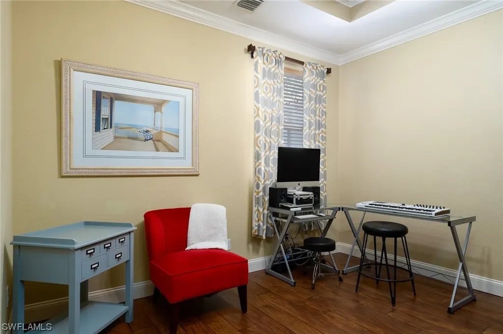 1355 Mariposa Circle Naples FL 34105