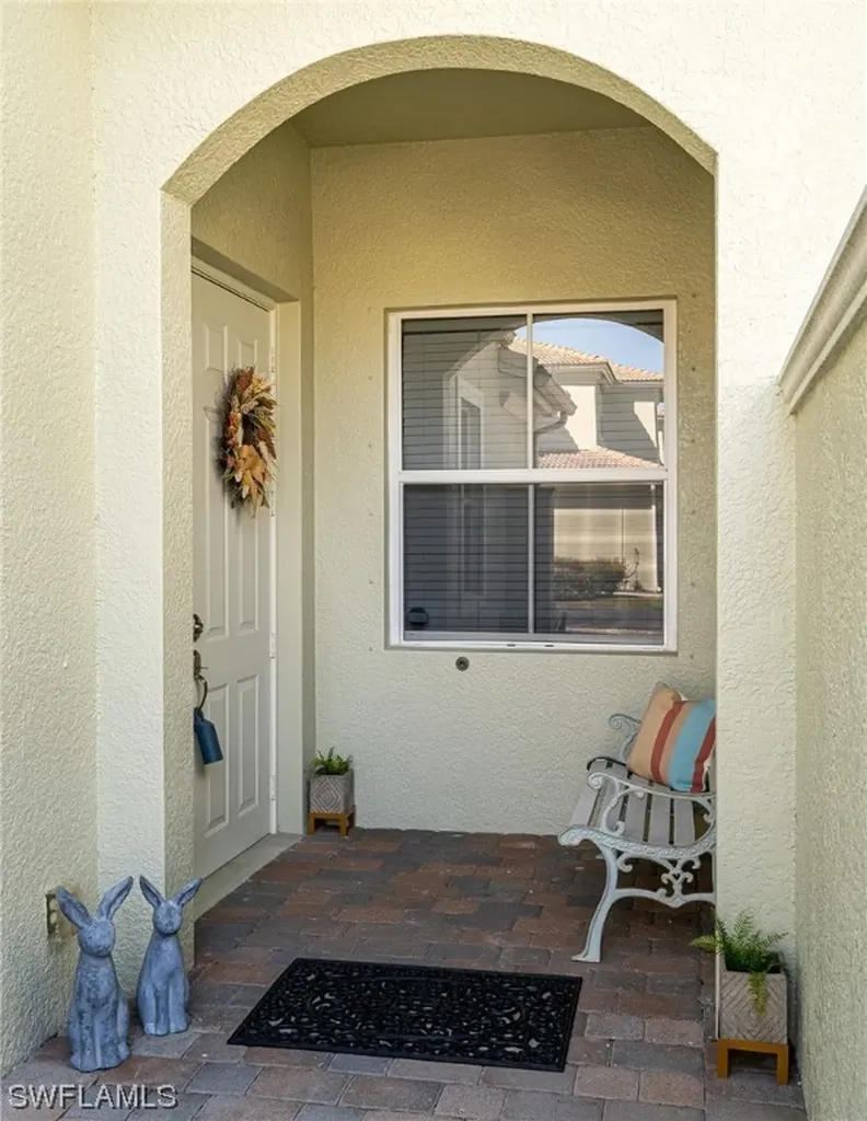 1355 Mariposa Circle Naples FL 34105
