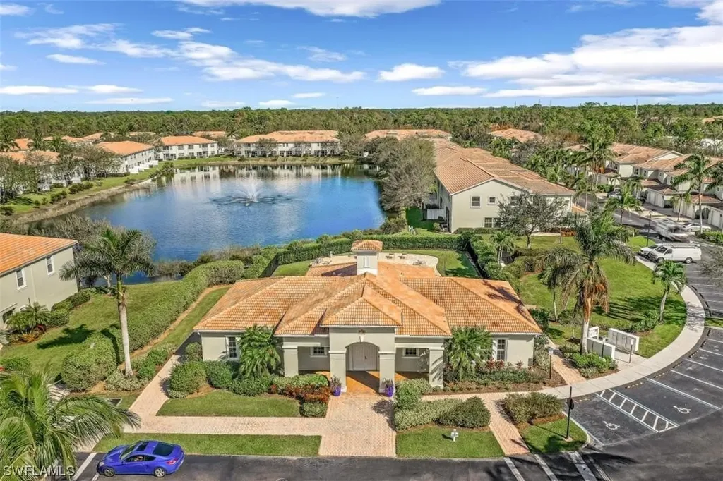 1355 Mariposa Circle Naples FL 34105