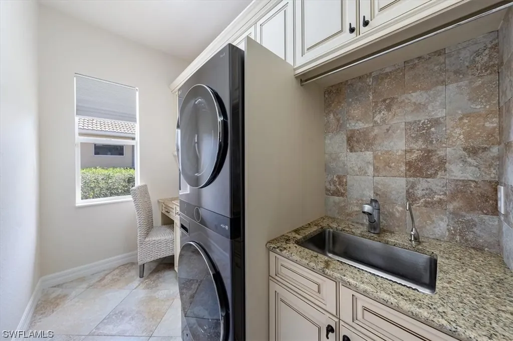 25110 Divot Drive Bonita Springs FL 34135