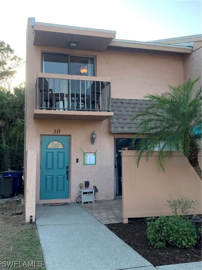 5888 Littlestone Court North Fort Myers FL 33903