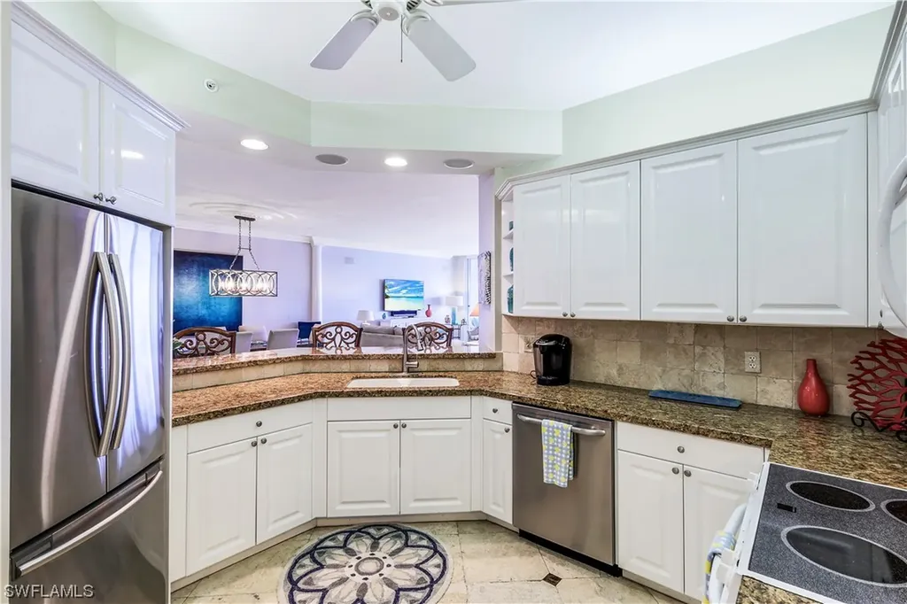 410 Flagship Drive Naples FL 34108