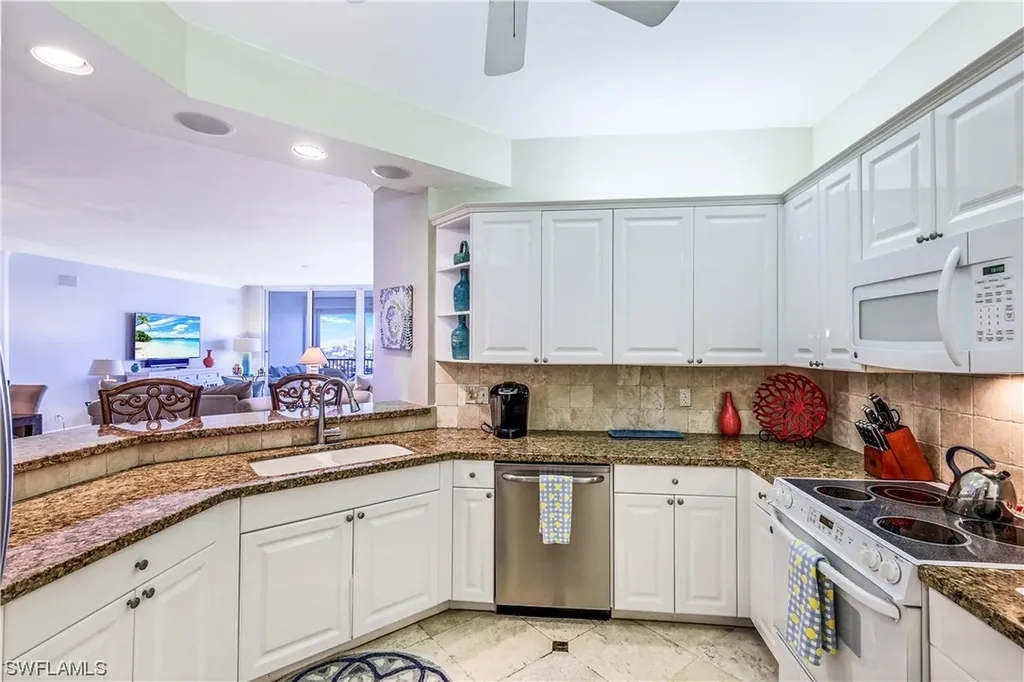 410 Flagship Drive Naples FL 34108