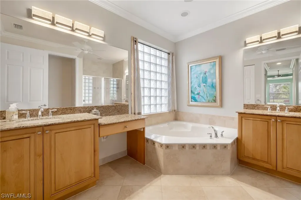 6670 Marbella Lane Naples FL 34105