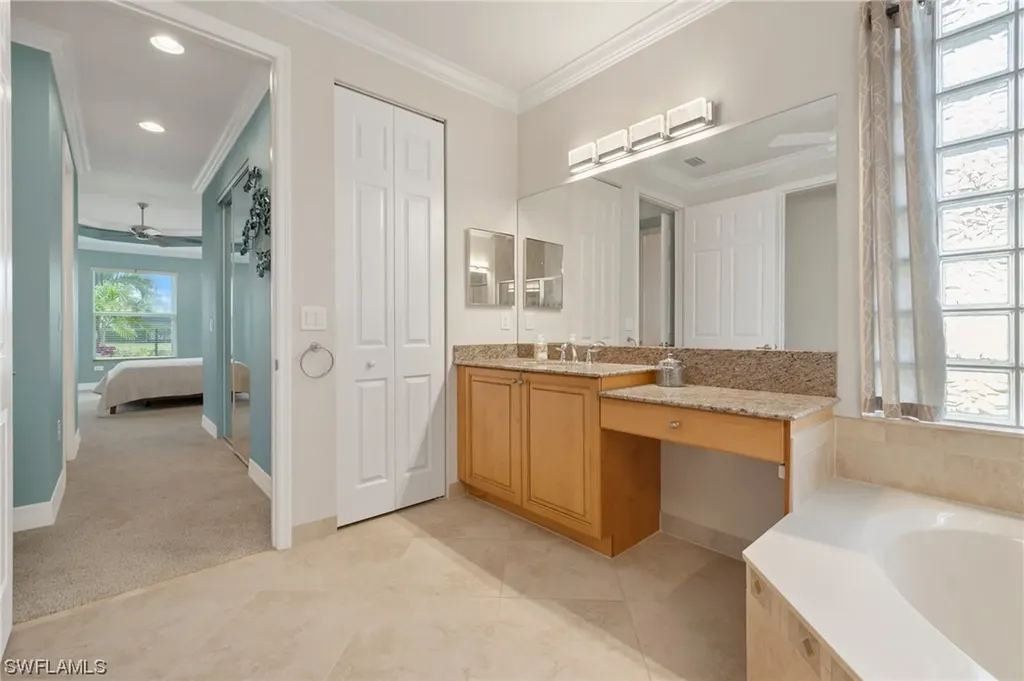 6670 Marbella Lane Naples FL 34105