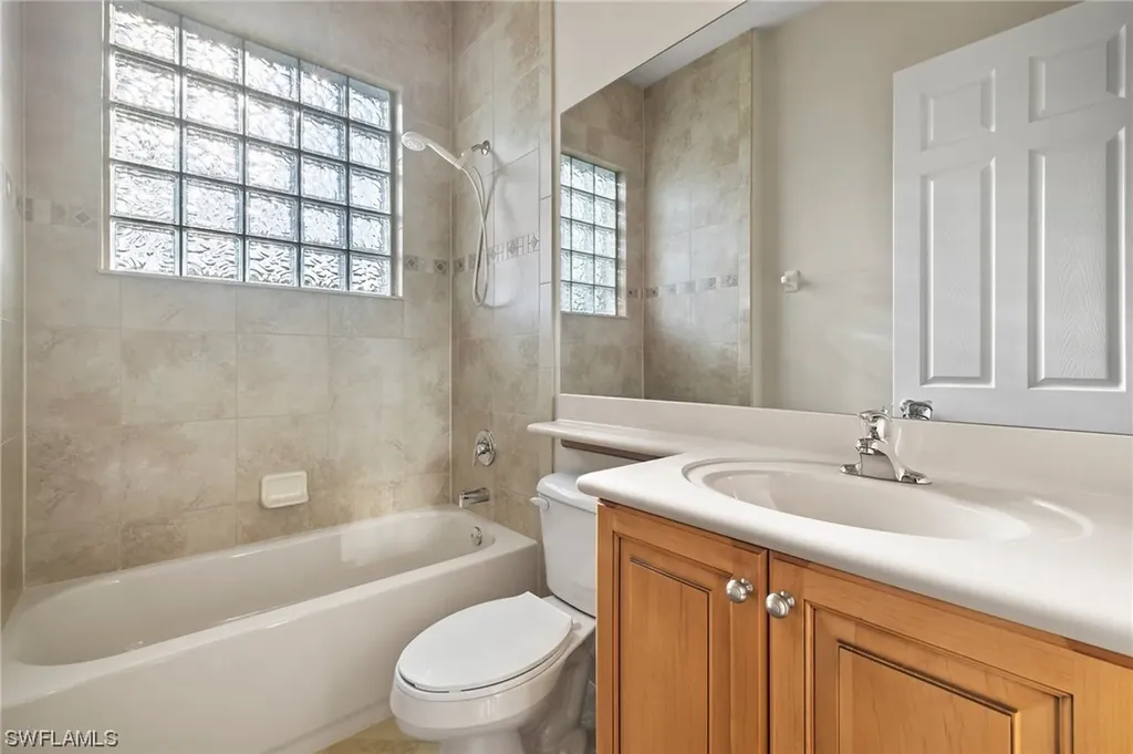 6670 Marbella Lane Naples FL 34105