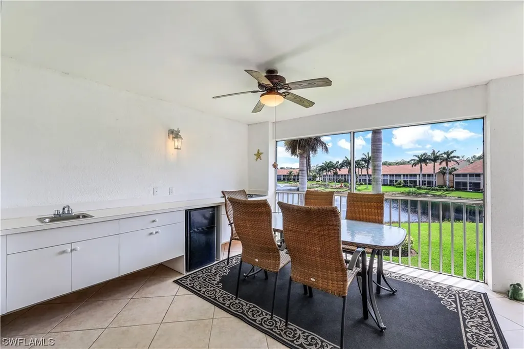 2347 Hidden Lake Court Naples FL 34112