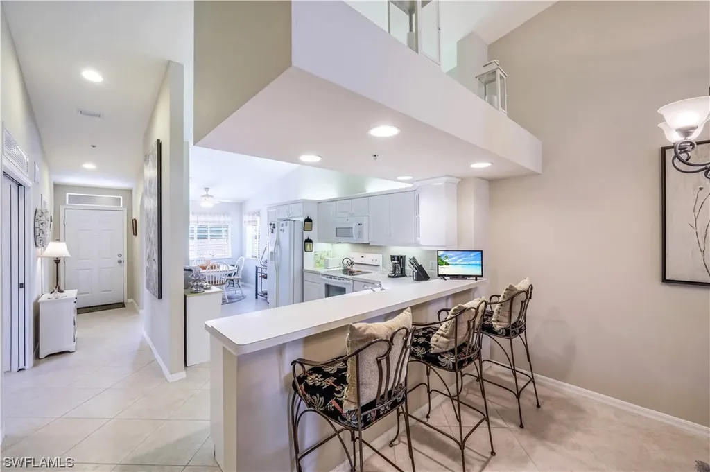 2347 Hidden Lake Court Naples FL 34112