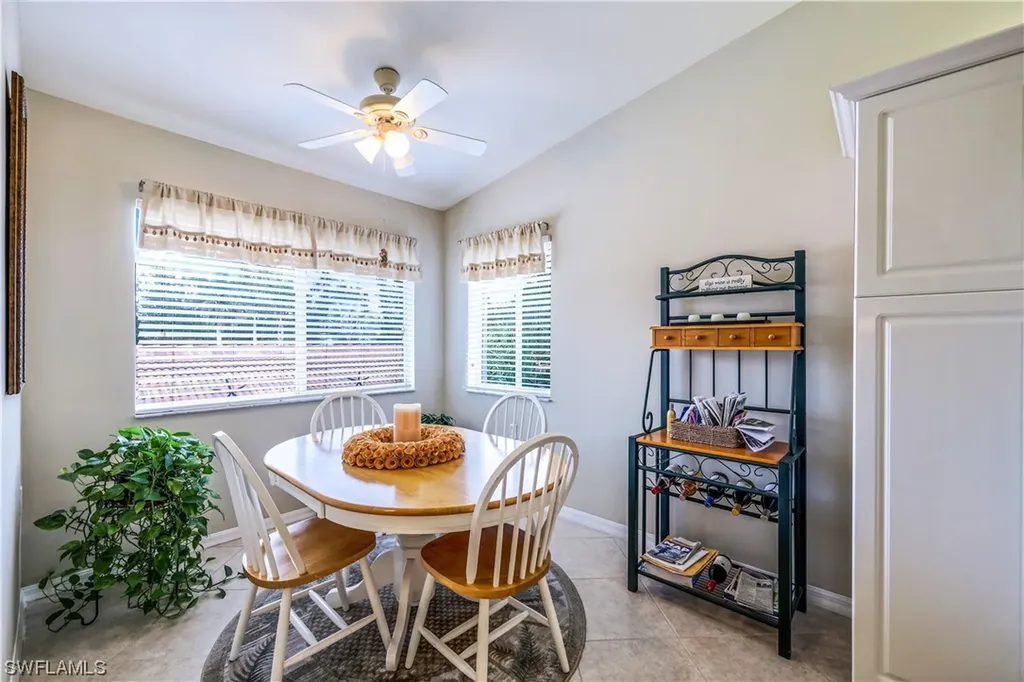 2347 Hidden Lake Court Naples FL 34112