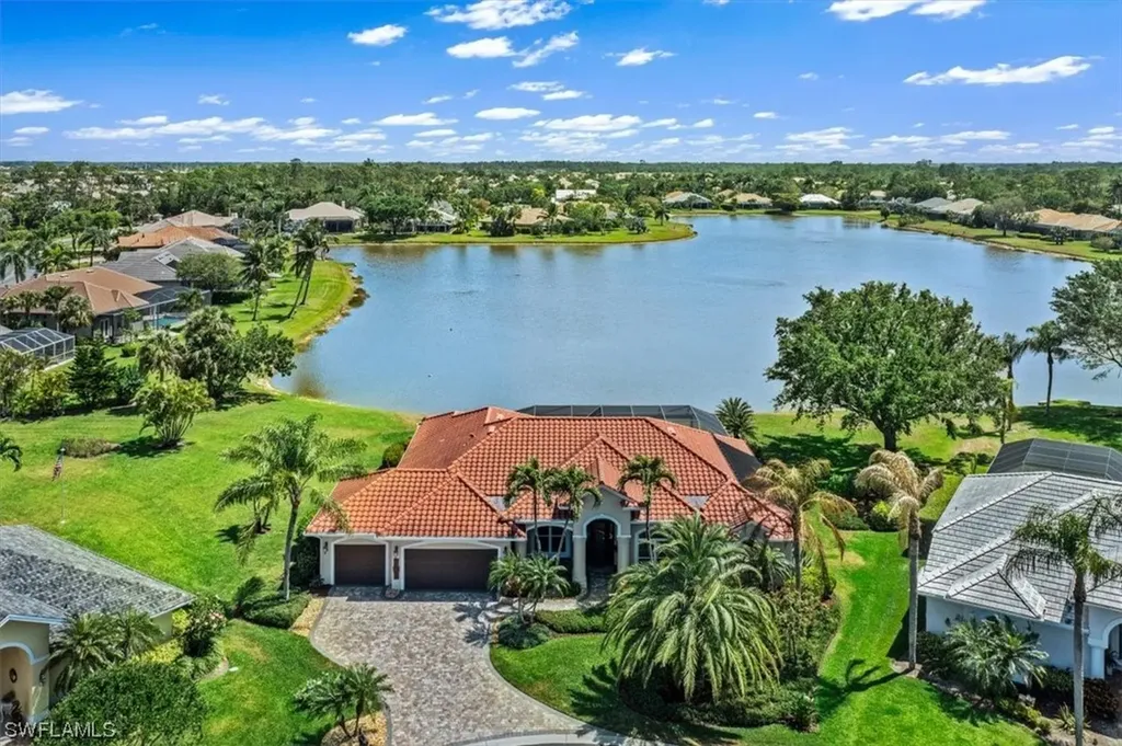 2039 Castle Garden Lane Naples FL 34110