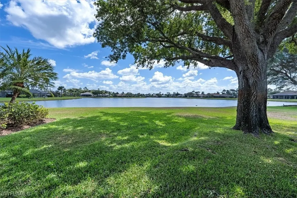 2039 Castle Garden Lane Naples FL 34110