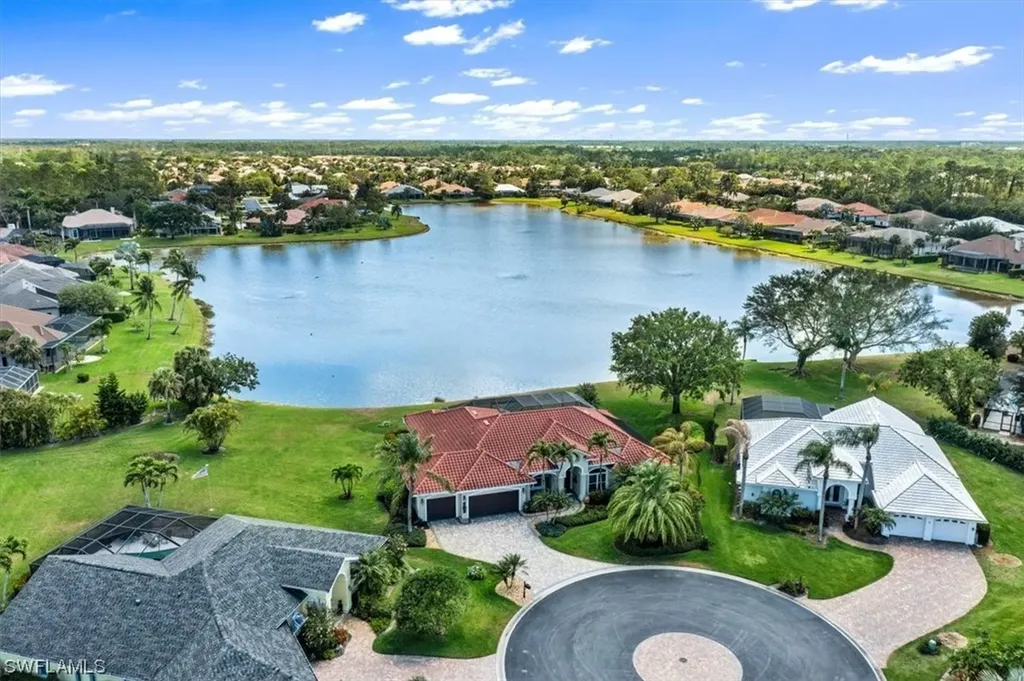 2039 Castle Garden Lane Naples FL 34110