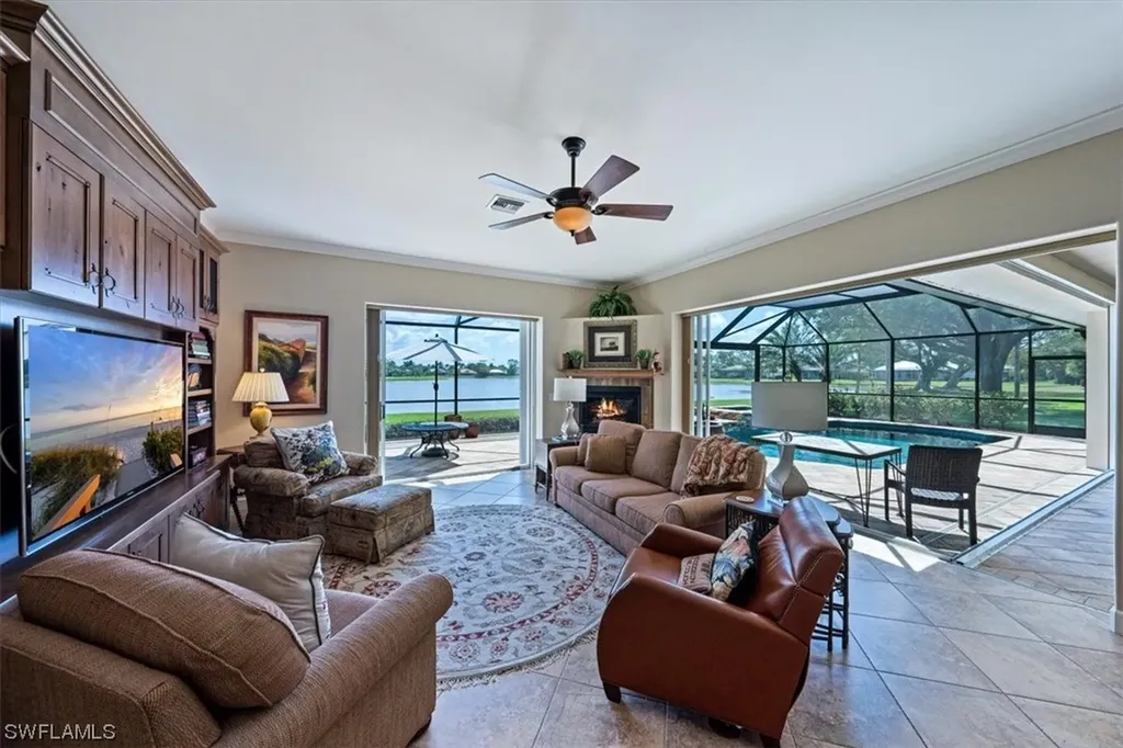 2039 Castle Garden Lane Naples FL 34110
