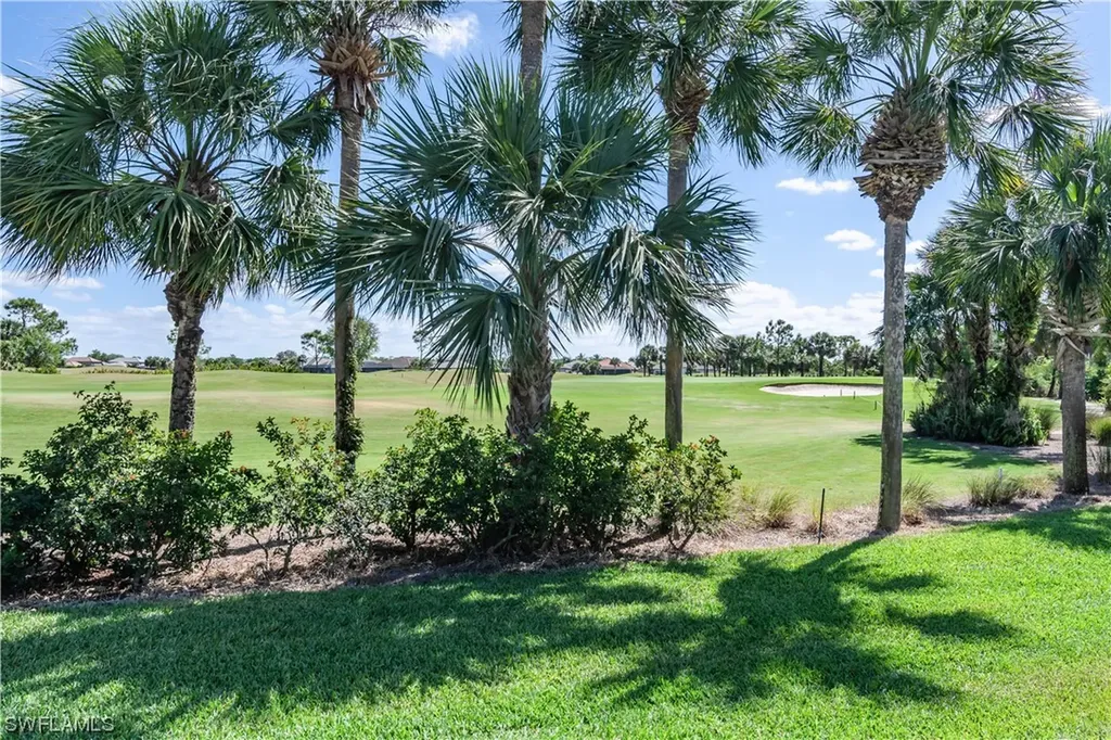 8985 Bahama Swallow Way Naples FL 34120