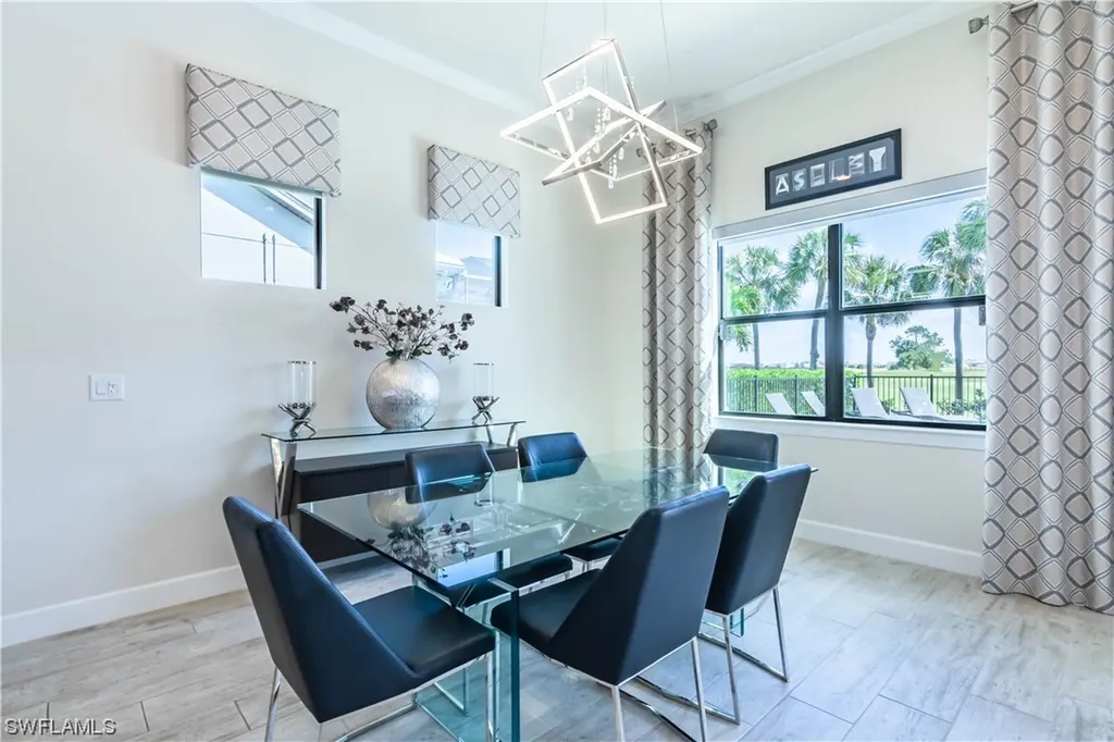 8985 Bahama Swallow Way Naples FL 34120