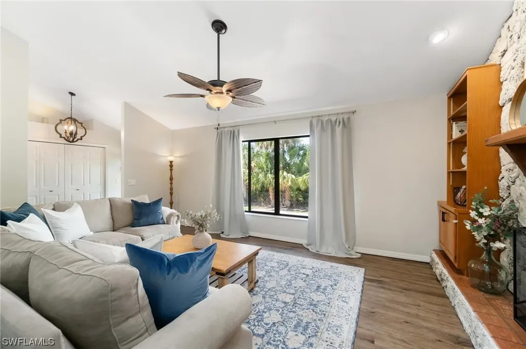 1041 29th Street SW Naples FL 34117