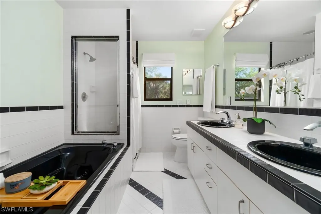 1041 29th Street SW Naples FL 34117