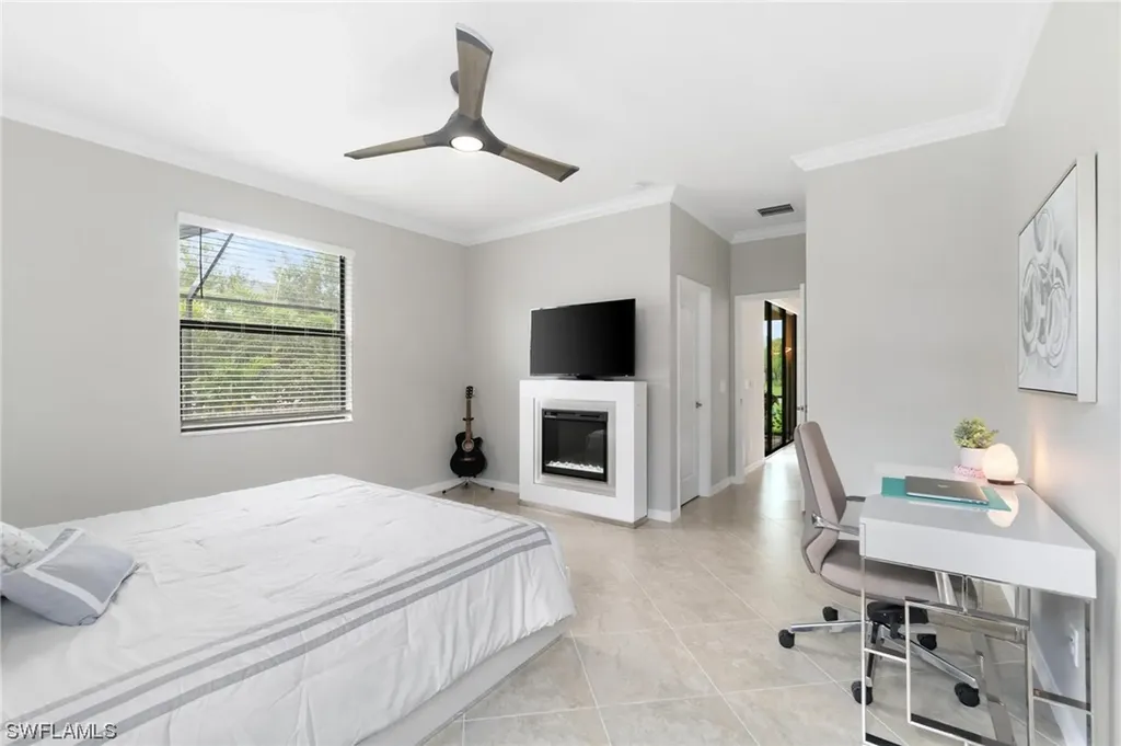 4224 Raffia Palm Circle Naples FL 34119