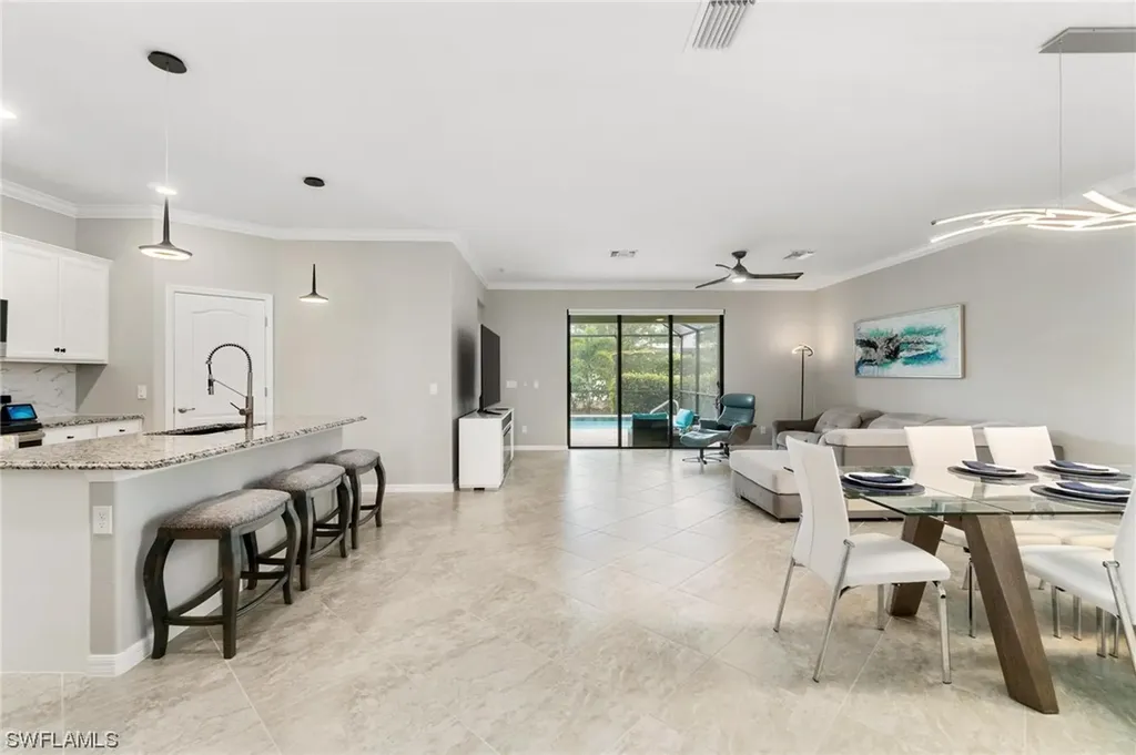 4224 Raffia Palm Circle Naples FL 34119