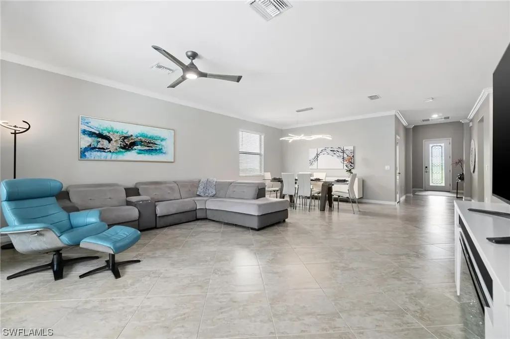 4224 Raffia Palm Circle Naples FL 34119