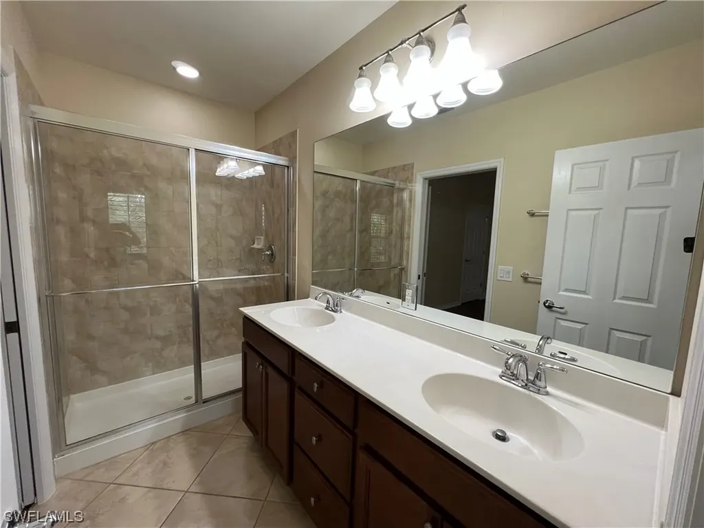 28482 Villagewalk Boulevard Bonita Springs FL 34135