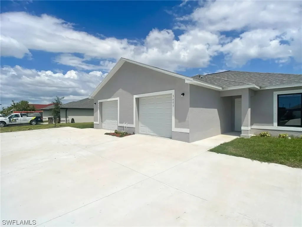 3605 SW 8th Place Cape Coral FL 33914
