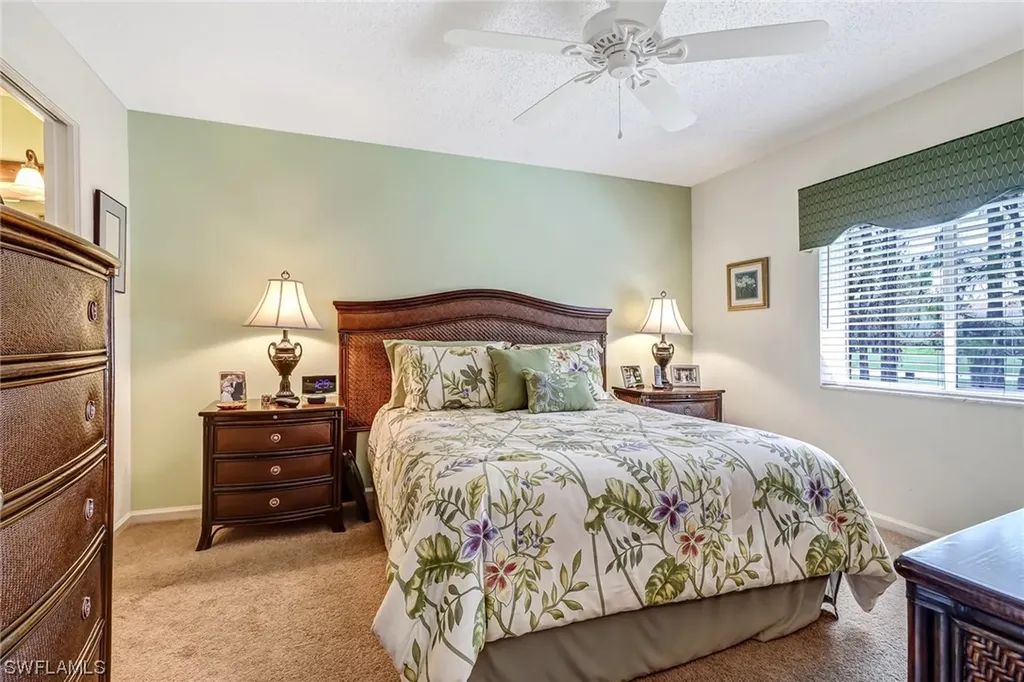 6900 Dennis Circle Naples FL 34104