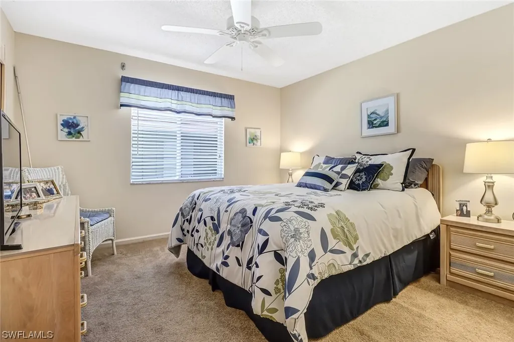 6900 Dennis Circle Naples FL 34104