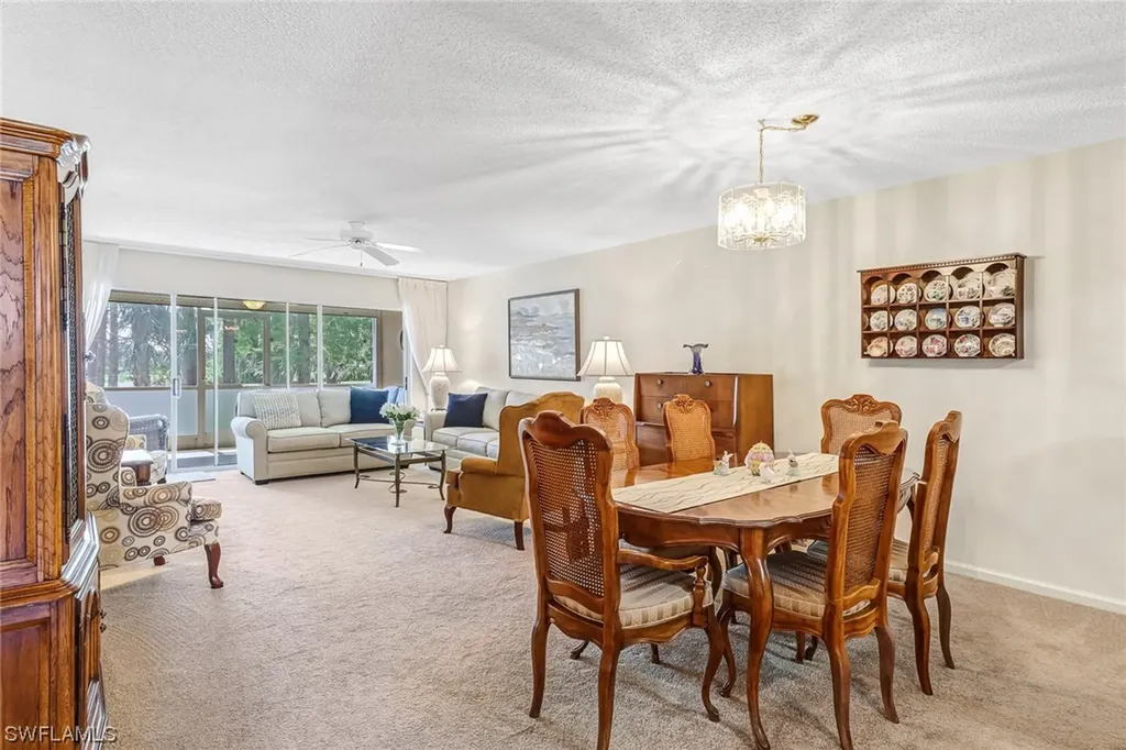 6900 Dennis Circle Naples FL 34104