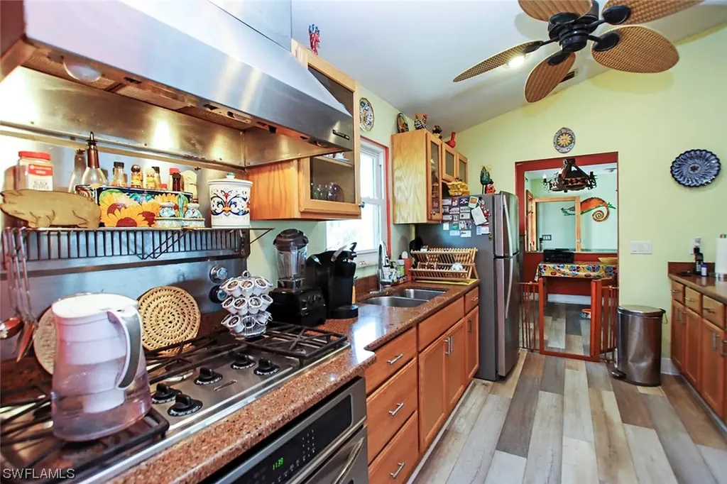 9210 Dimmick Drive Sanibel FL 33957