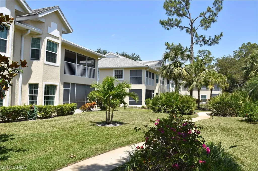 2852 Aintree Lane Naples FL 34112