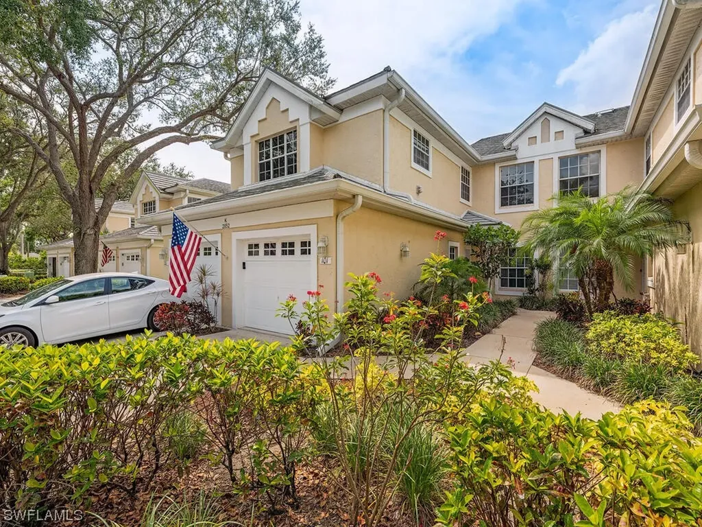 2852 Aintree Lane Naples FL 34112