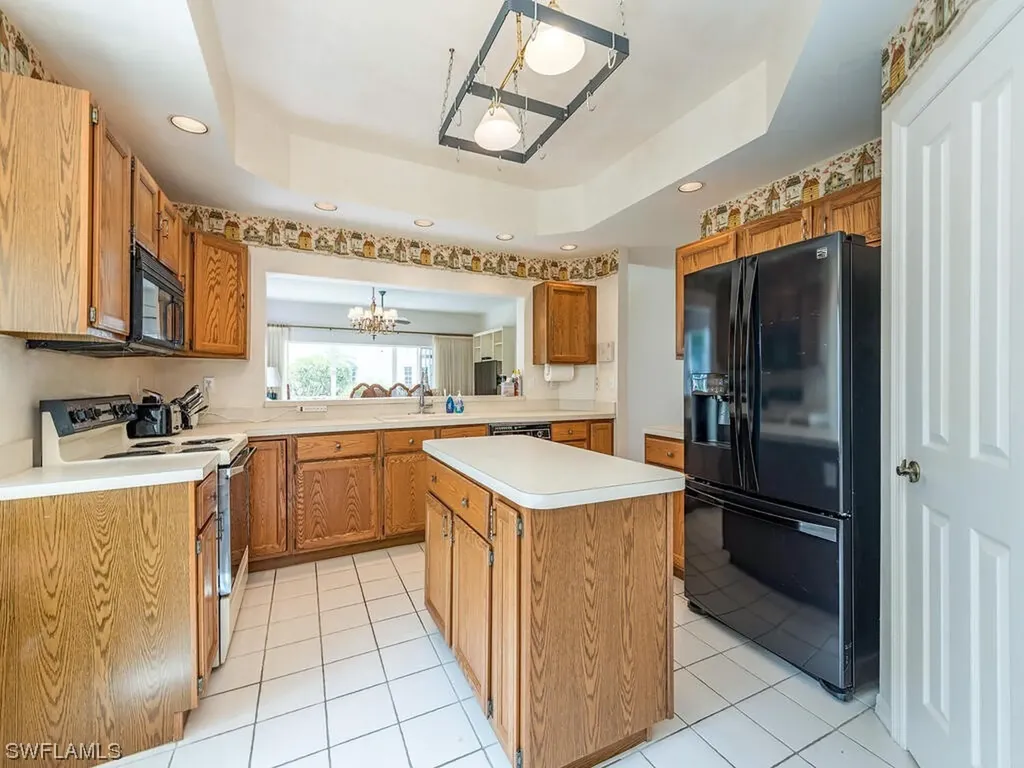 2852 Aintree Lane Naples FL 34112
