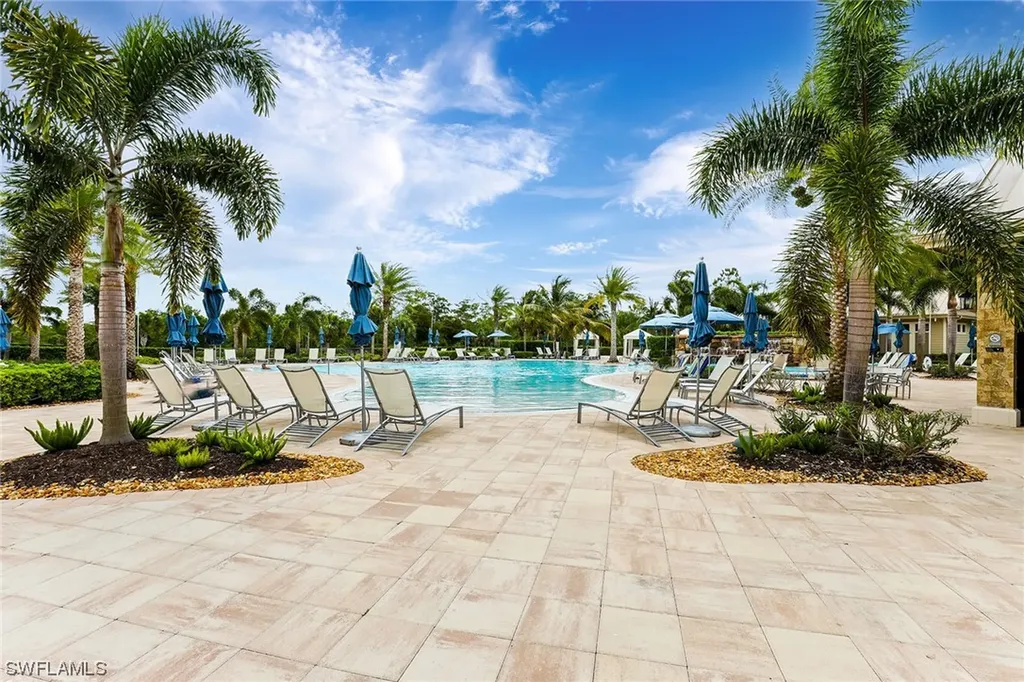 7594 Jacaranda Lane Naples FL 34114