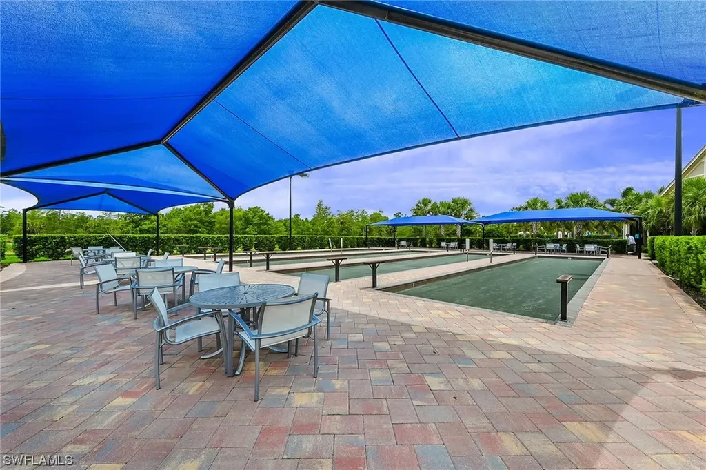 7594 Jacaranda Lane Naples FL 34114