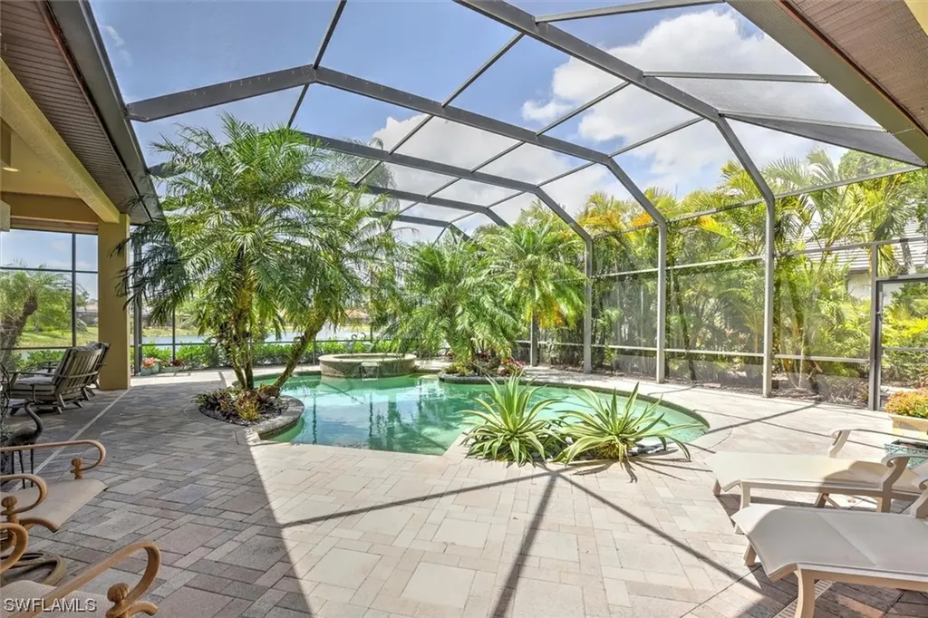 2987 Mona Lisa Boulevard Naples FL 34119