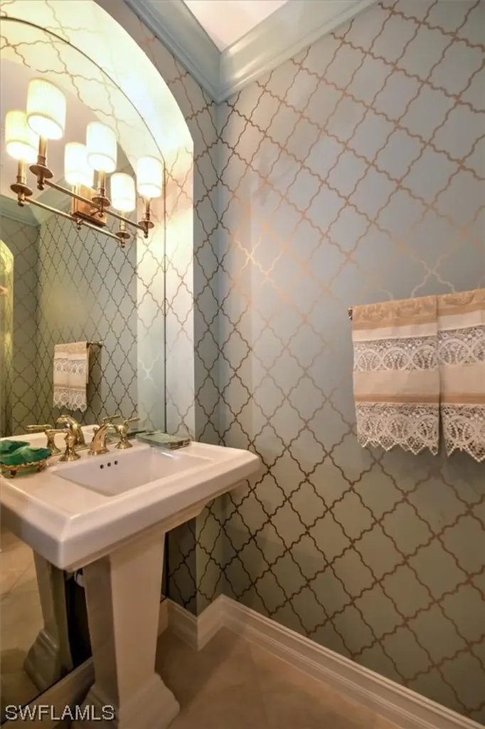 2987 Mona Lisa Boulevard Naples FL 34119