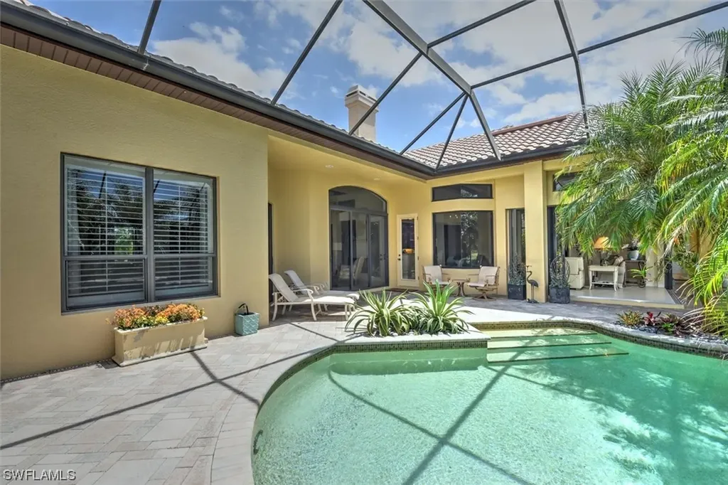 2987 Mona Lisa Boulevard Naples FL 34119