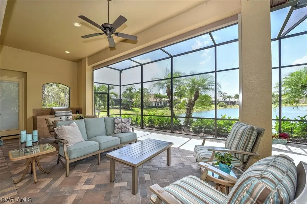 2987 Mona Lisa Boulevard Naples FL 34119