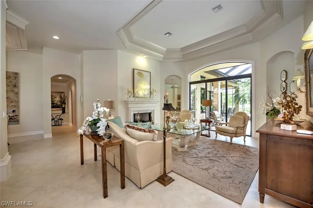 2987 Mona Lisa Boulevard Naples FL 34119