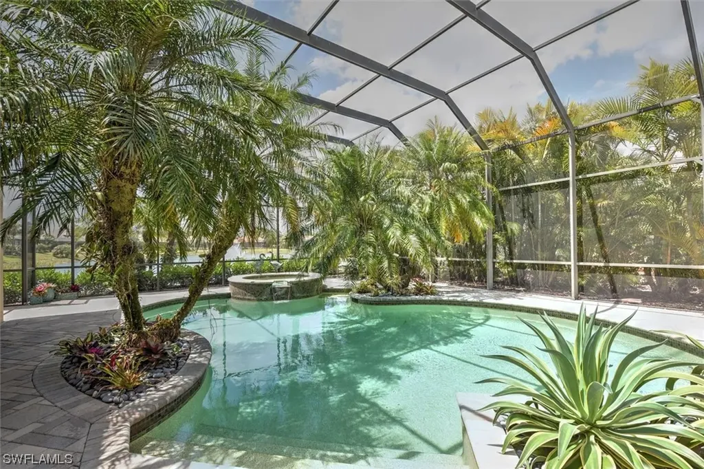 2987 Mona Lisa Boulevard Naples FL 34119