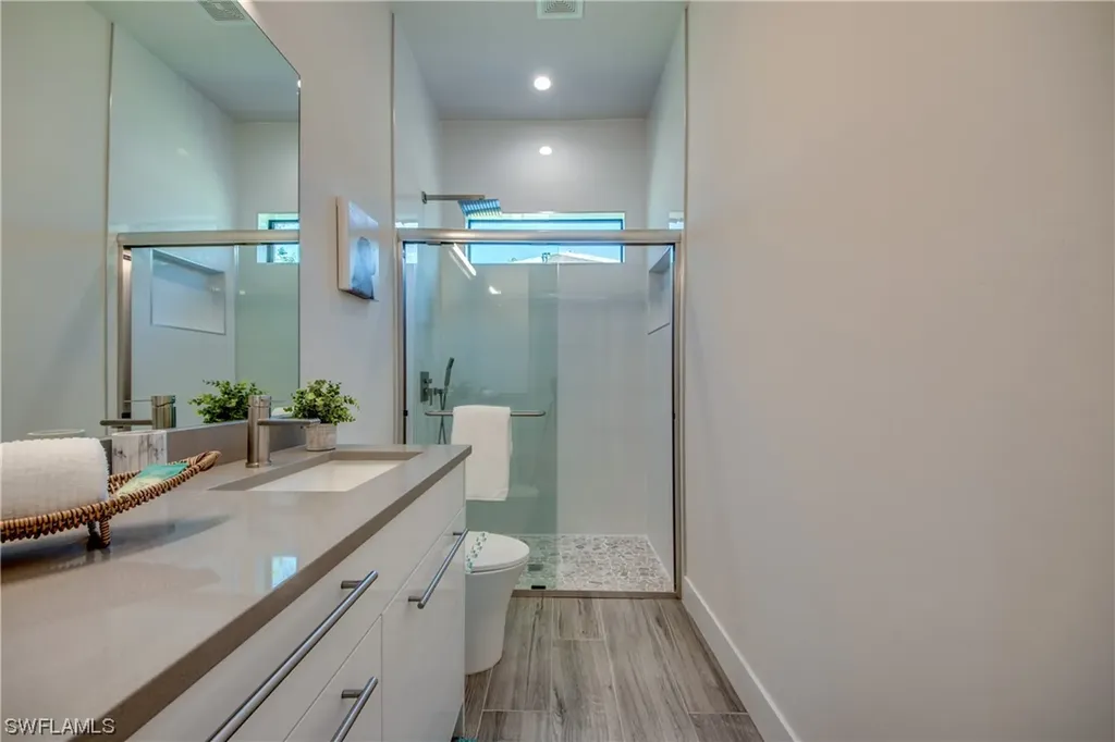 304 NW 13th Avenue Cape Coral FL 33993