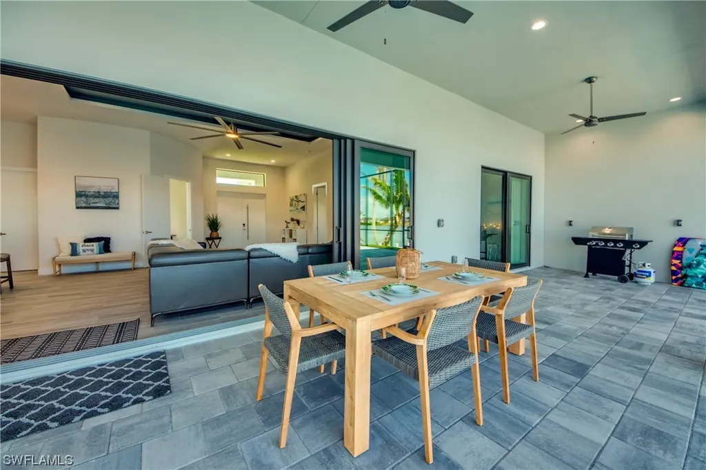 304 NW 13th Avenue Cape Coral FL 33993